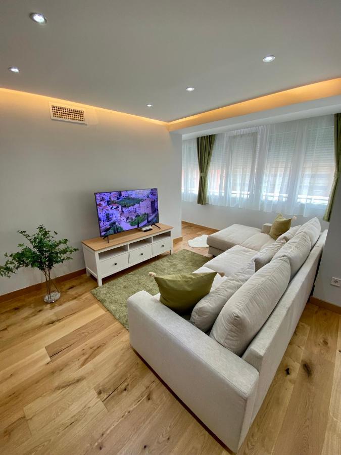 Apartamentos Prestige Suites Malaga I ภายนอก รูปภาพ
