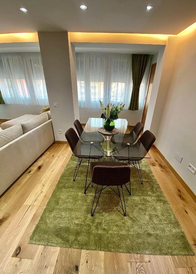 Apartamentos Prestige Suites Malaga I ภายนอก รูปภาพ