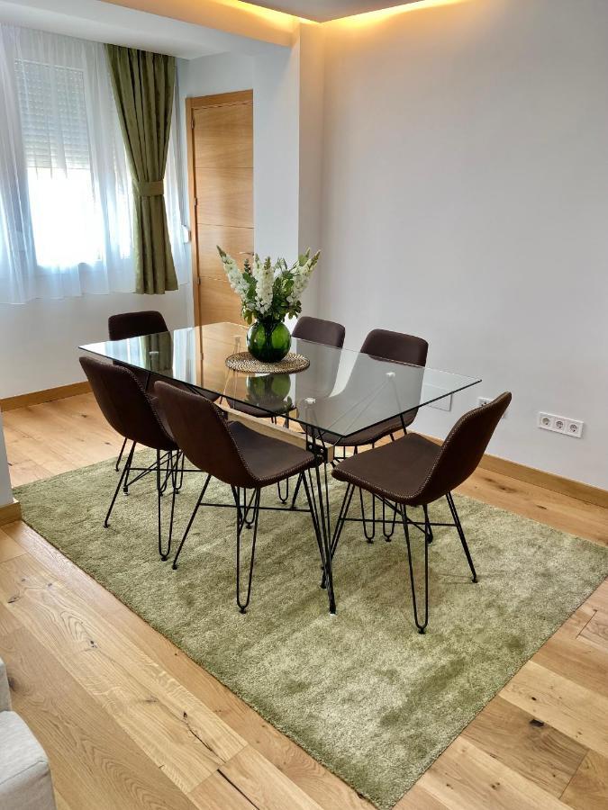 Apartamentos Prestige Suites Malaga I ภายนอก รูปภาพ